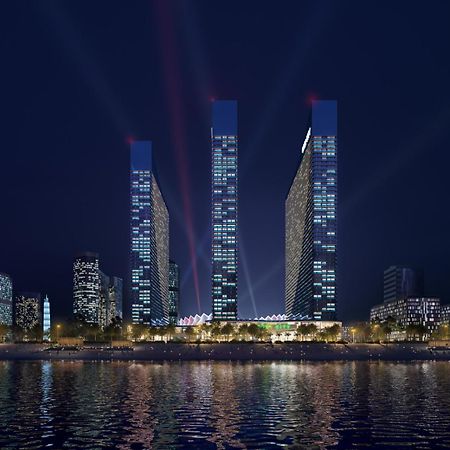 Suites Orbi City Aparthotel Batumi Bagian luar foto