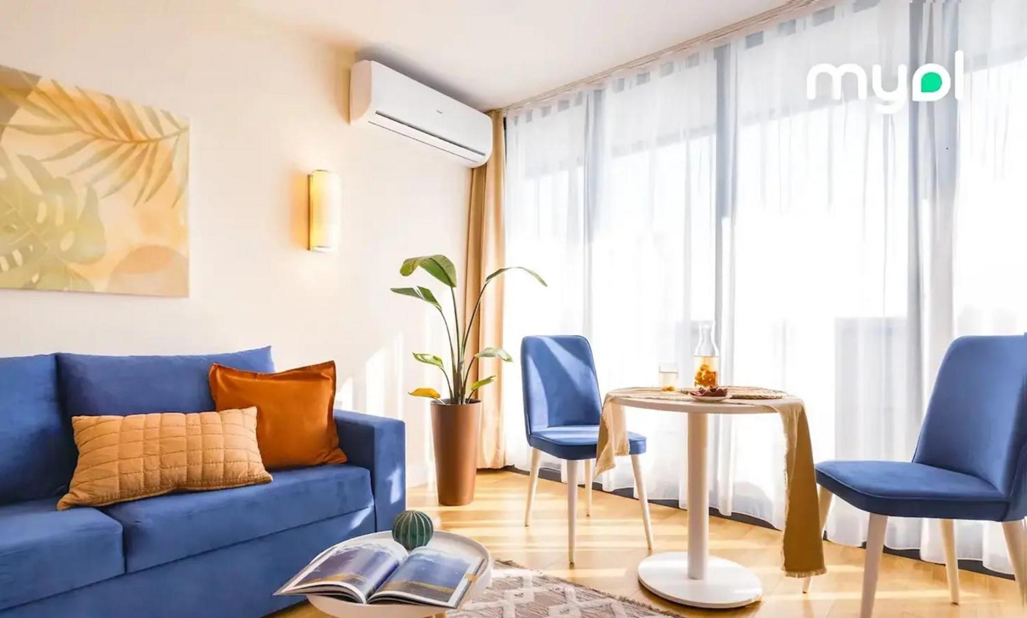 Suites Orbi City Aparthotel Batumi Bagian luar foto