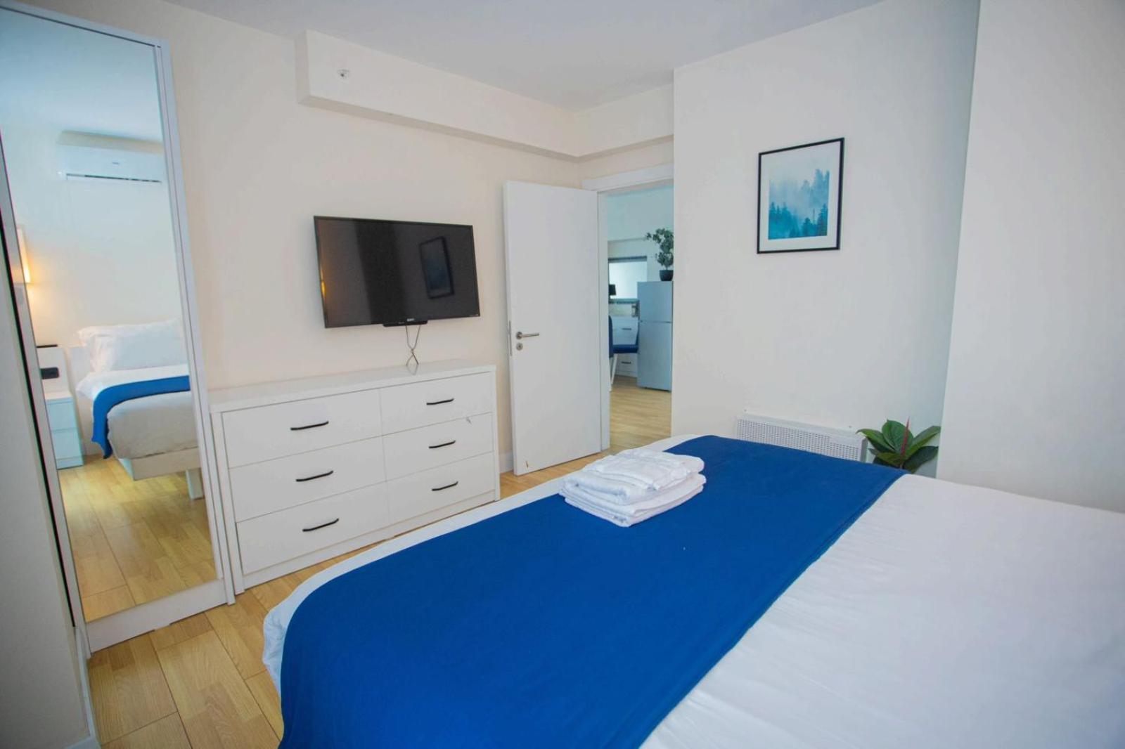 Suites Orbi City Aparthotel Batumi Bagian luar foto