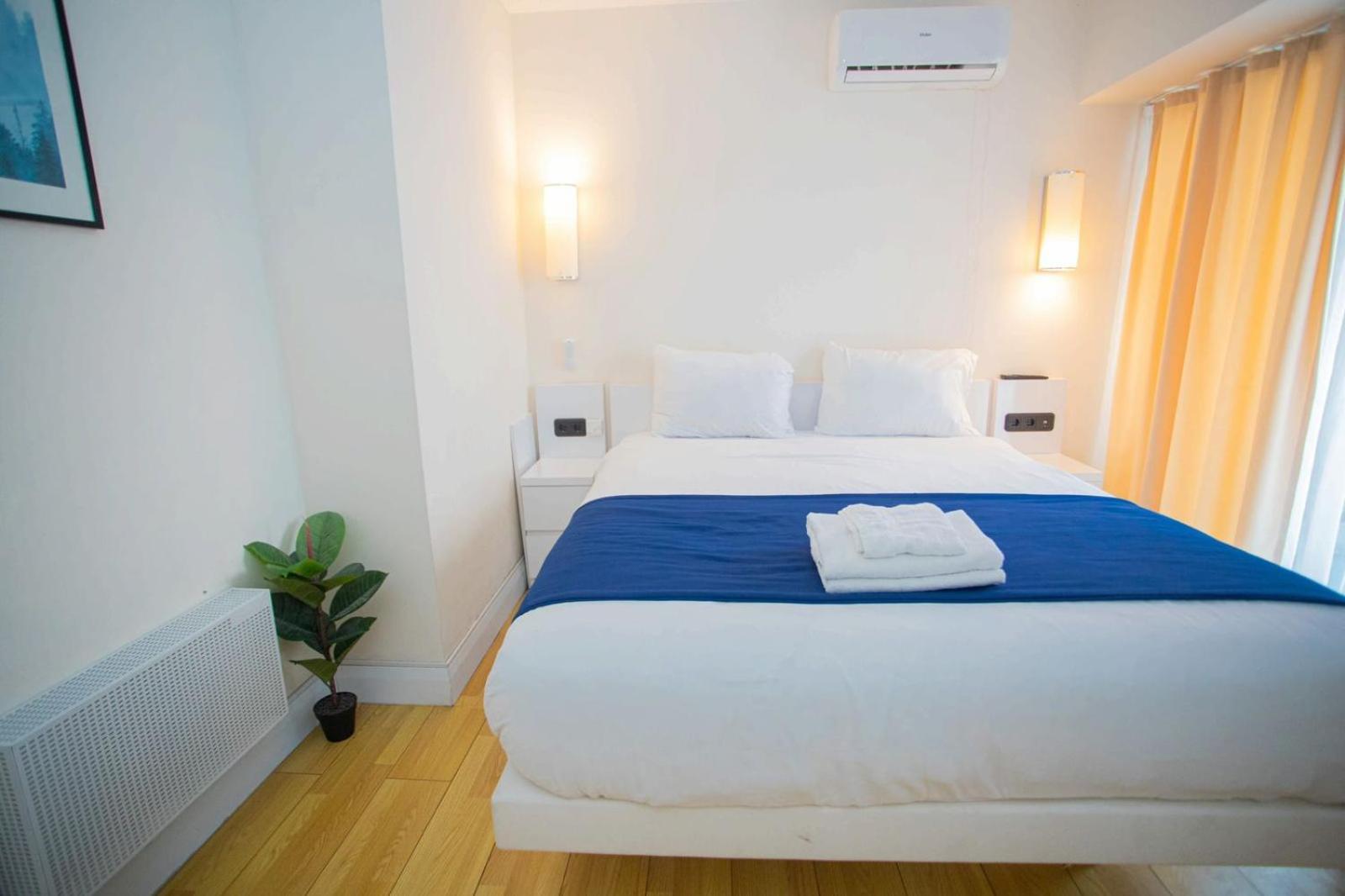 Suites Orbi City Aparthotel Batumi Bagian luar foto