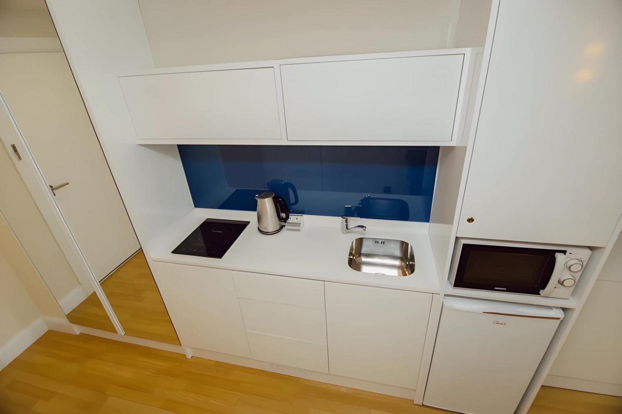 Suites Orbi City Aparthotel Batumi Bagian luar foto